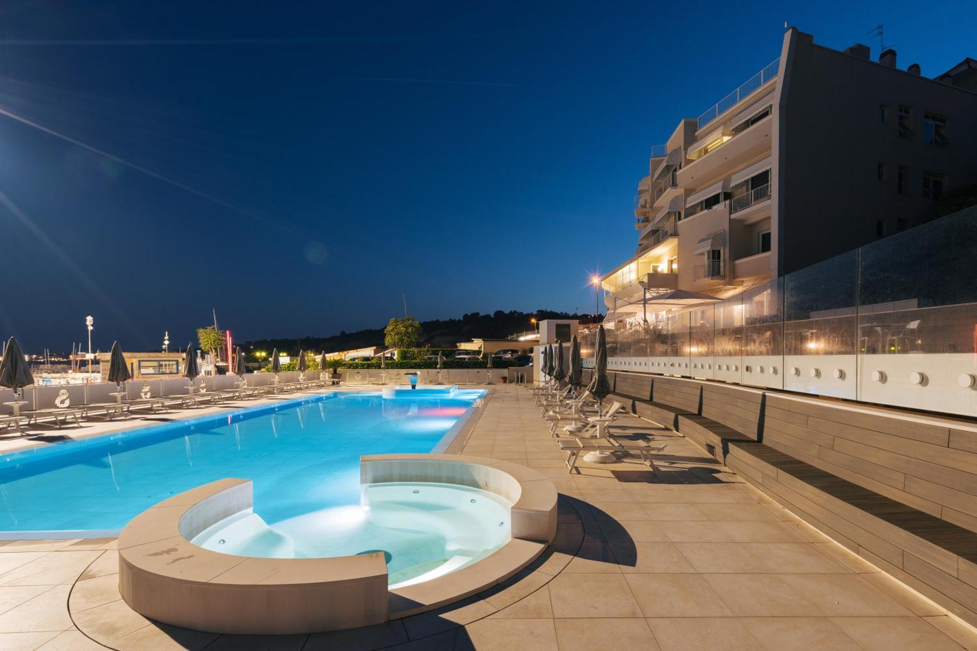 Hotel Scogliera Numana Exteriér fotografie