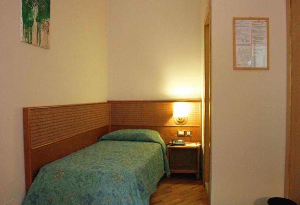 Hotel Scogliera Numana Pokoj fotografie